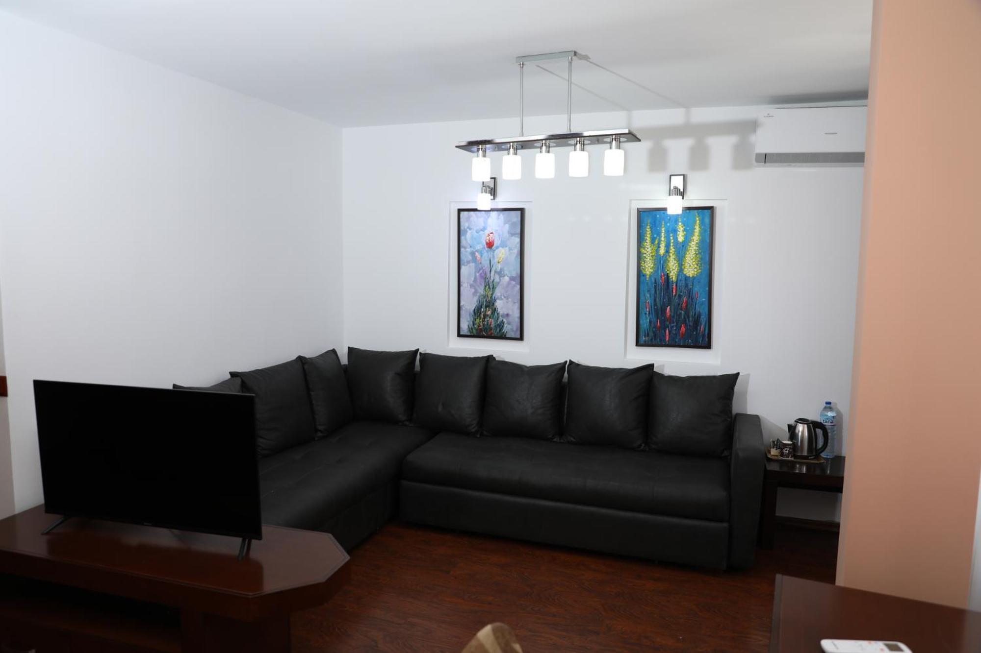 Bruti Hotel Prizren Buitenkant foto