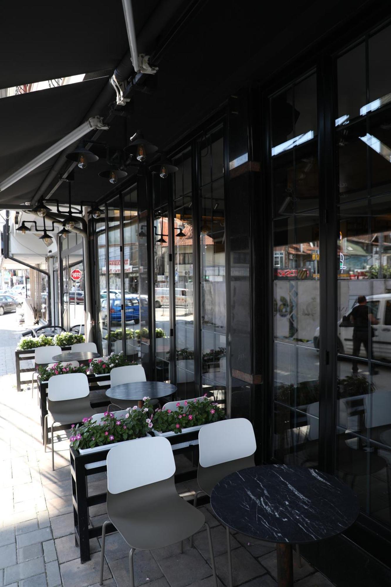 Bruti Hotel Prizren Buitenkant foto